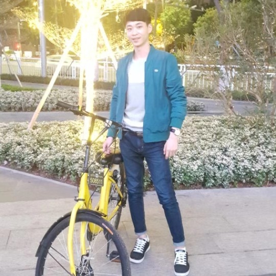 李伟的第一张照片--辽源父母相亲团
